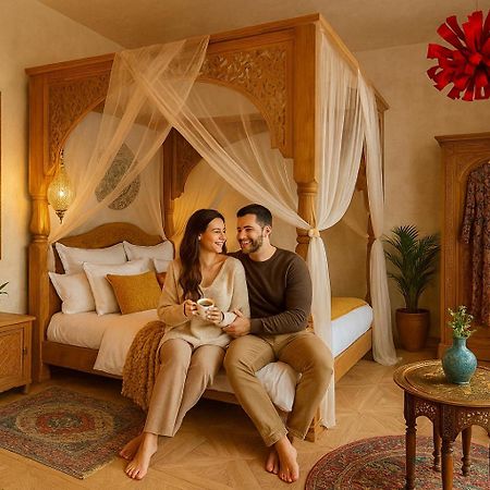Hidden Gem Antique Apt With Stunning City Views Bukarest Exterior foto
